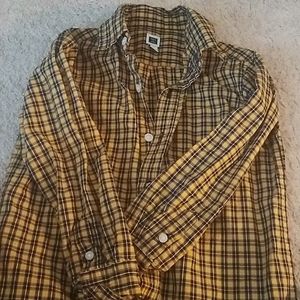 Botton down shirt